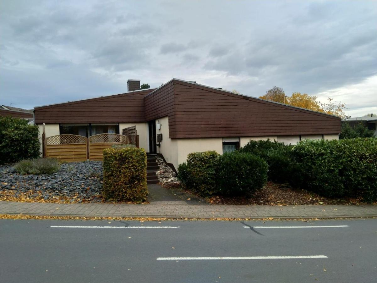 Kleine Ferienwohnung, Einzimmeraparment In Altenkirchen Almersbach المظهر الخارجي الصورة